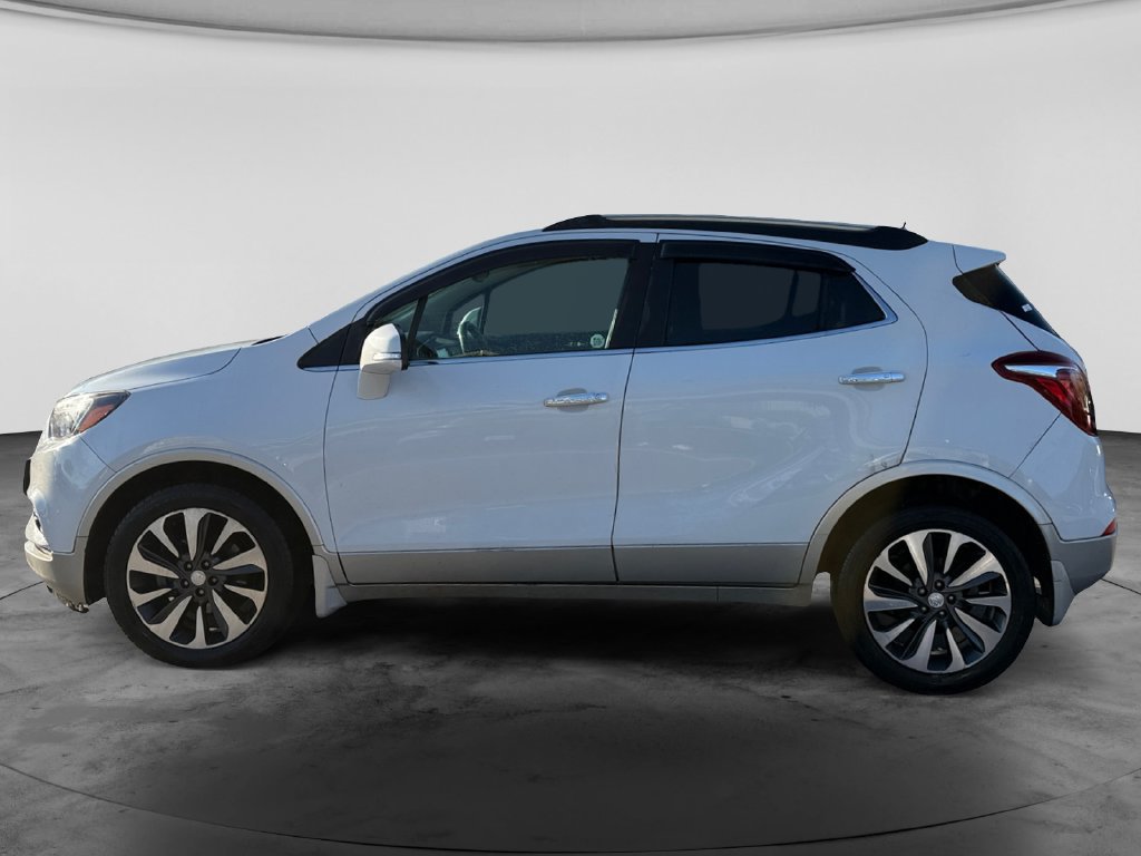 Used 2018 Buick Encore Essence FWD image 5