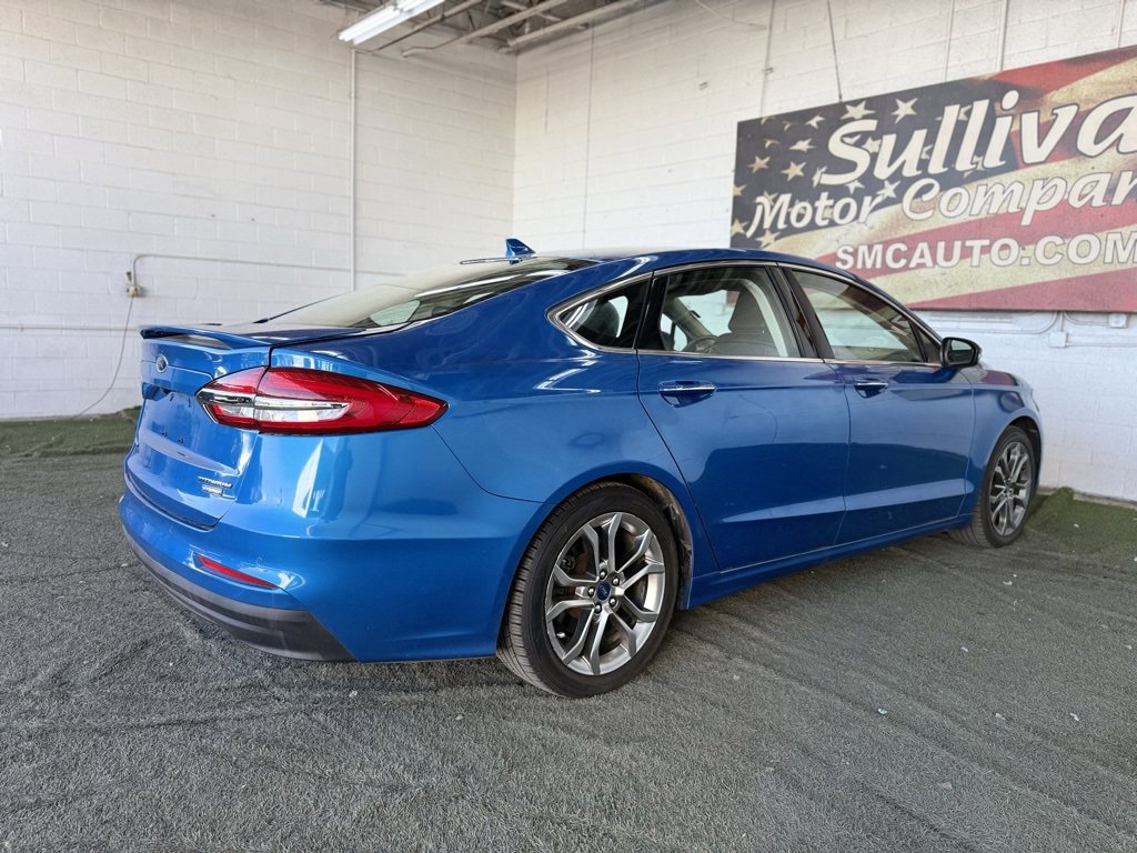 Used 2020 Ford Fusion Titanium image 9