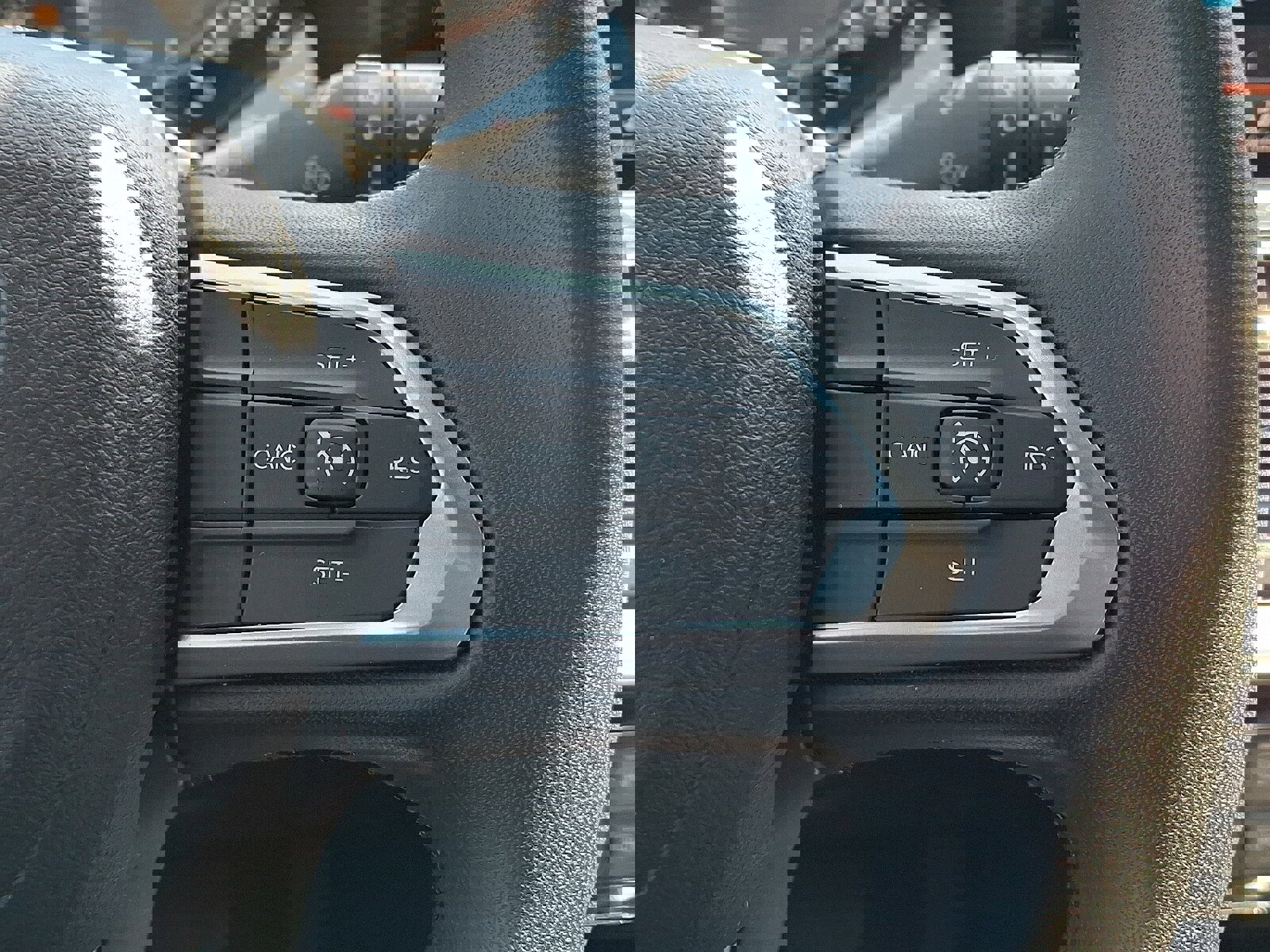 Used 2024 Jeep Compass Latitude image 21