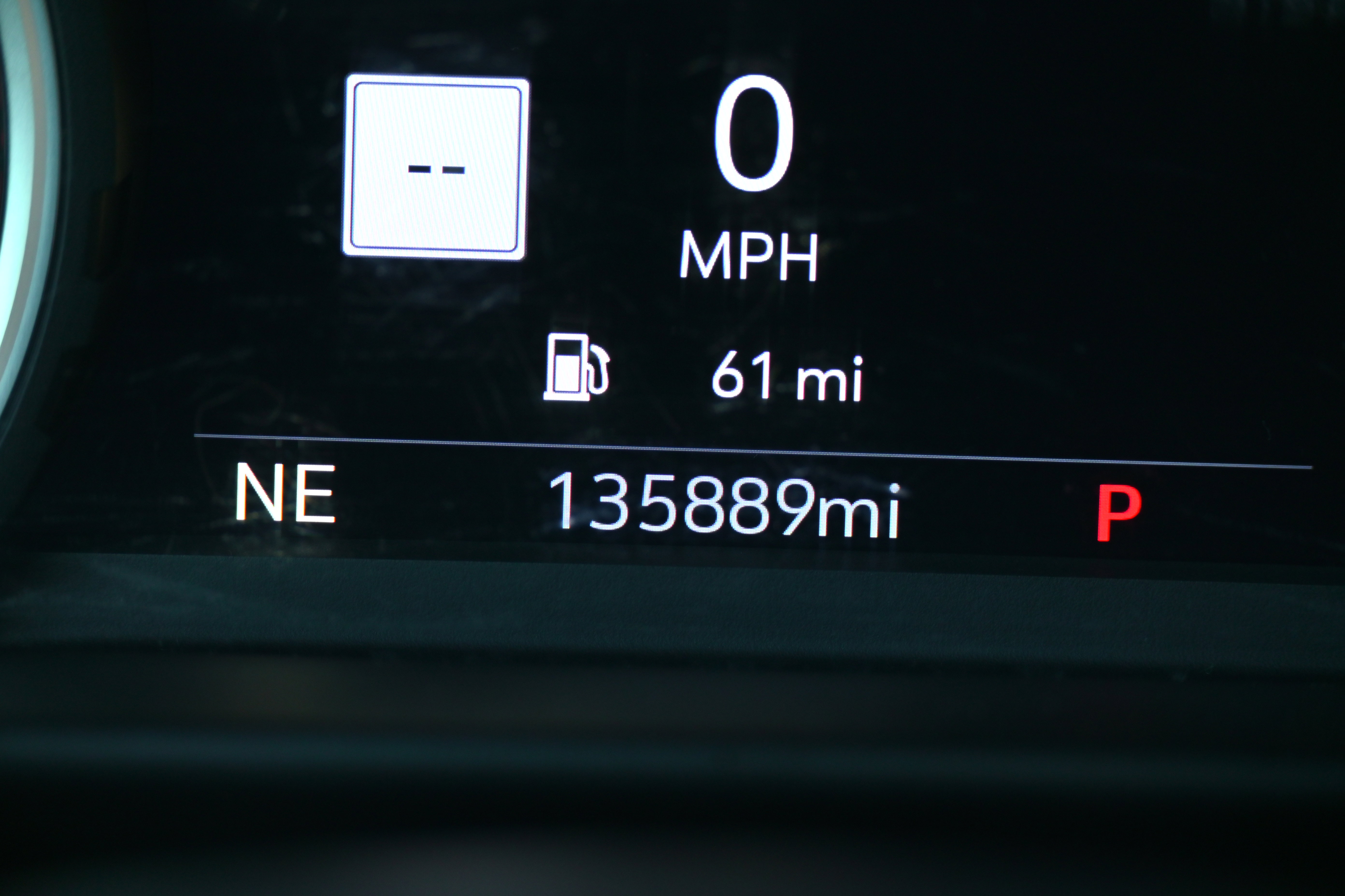 Used 2021 Chevrolet Suburban Premier w/ Premium Package image 15