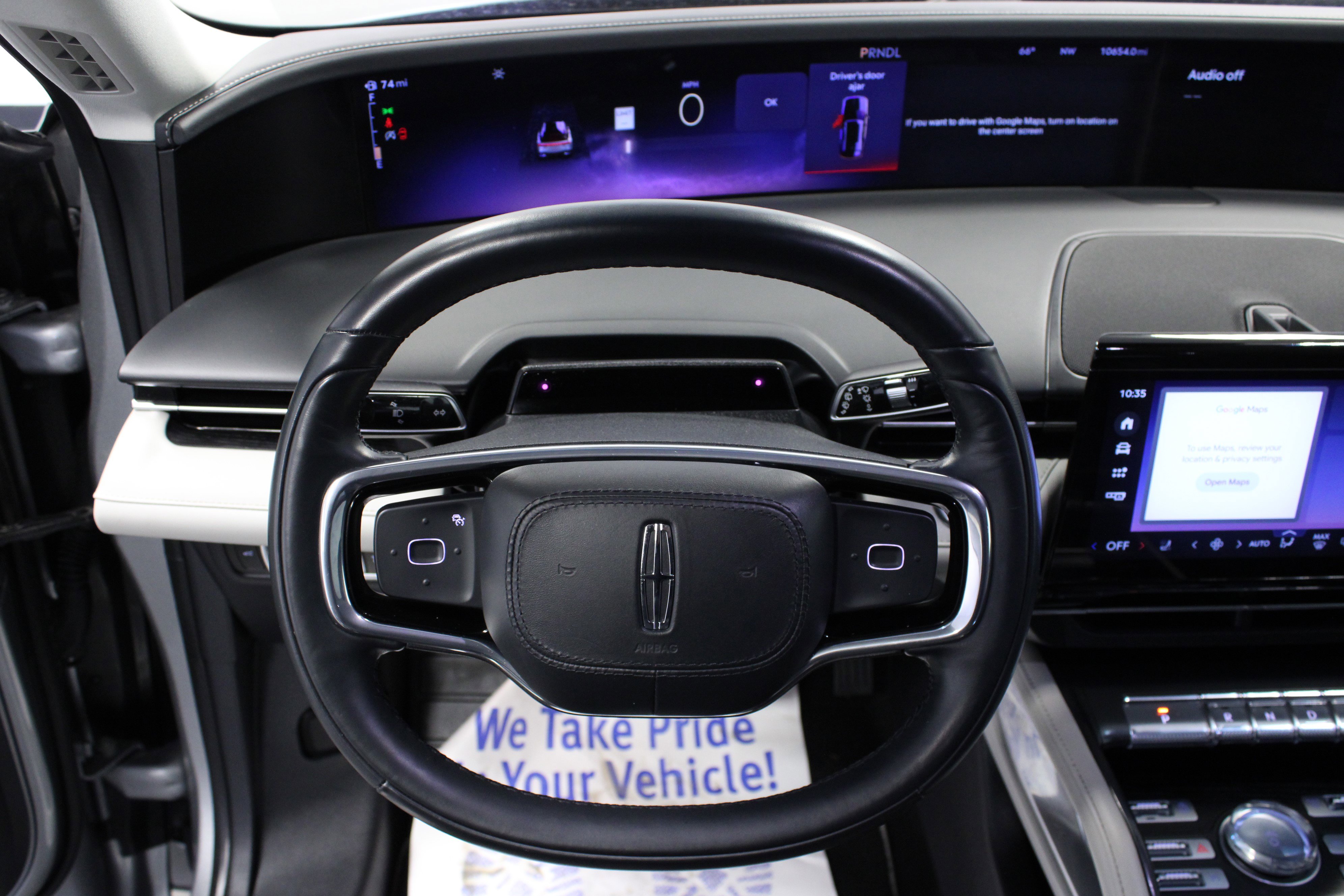 Used 2024 Lincoln Nautilus Reserve AWD/4WD image 17