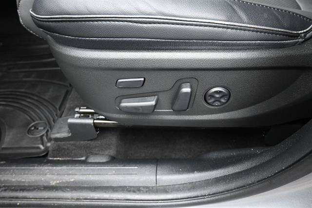 Used 2023 Hyundai Santa Fe Limited AWD/4WD image 8