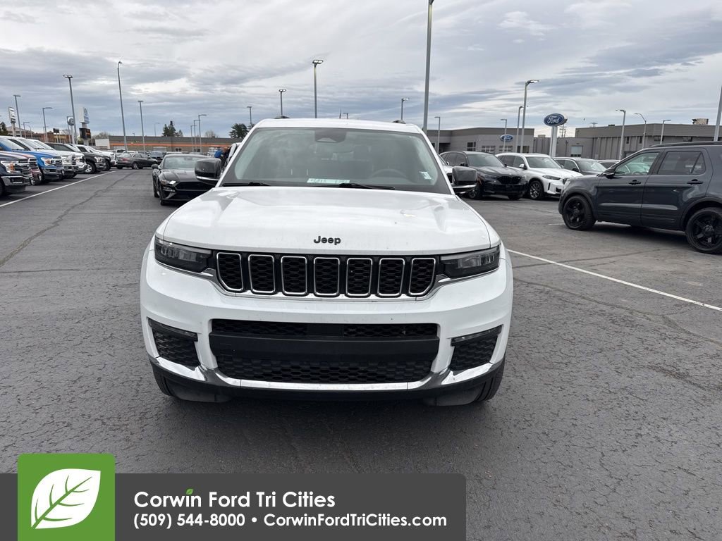 Used 2023 Jeep Grand Cherokee L Limited image 7