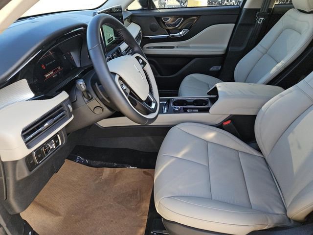 New 2026 Lincoln Corsair Premiere FWD image 17