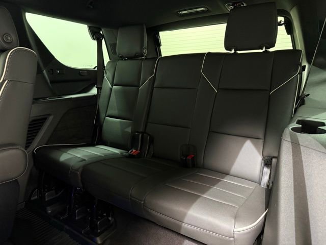 Used 2024 Cadillac Escalade Sport w/ LPO, ONYX Package image 29
