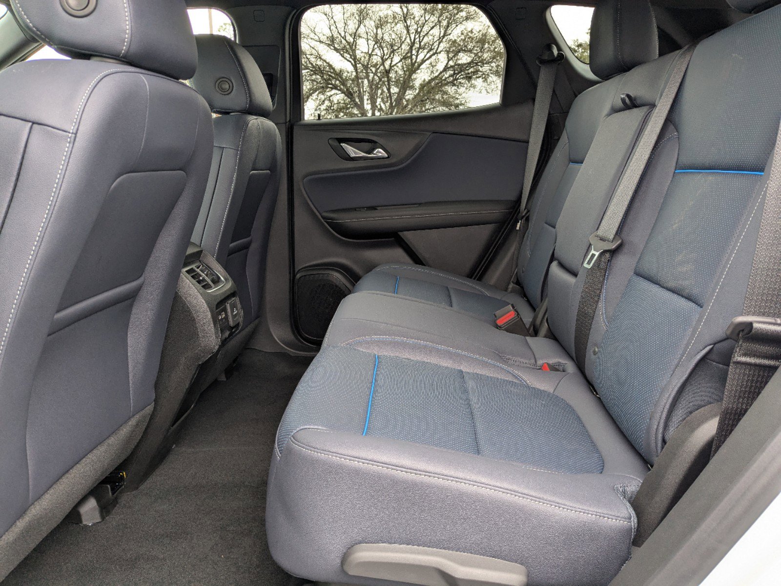 New 2025 Chevrolet Blazer RS w/ Driver Confidence II Package image 23