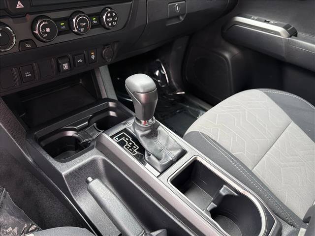 Used 2020 Toyota Tacoma TRD Off-Road AWD/4WD image 22