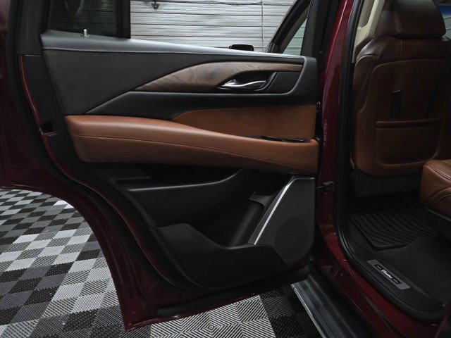 Used 2019 Cadillac Escalade Luxury AWD/4WD image 42