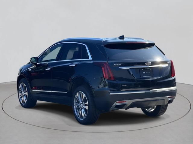 Certified 2025 Cadillac XT5 Premium Luxury w/ Technology Package AWD/4WD image 3