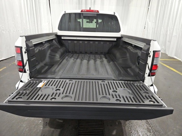 New 2026 Nissan Frontier PRO-4X w/ Pro-4x Convenience Package image 14