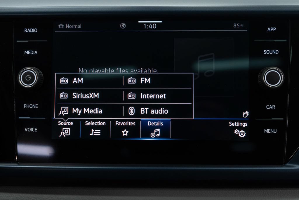 Used 2023 Volkswagen Taos SE w/ Panoramic Sunroof Package AWD/4WD image 23