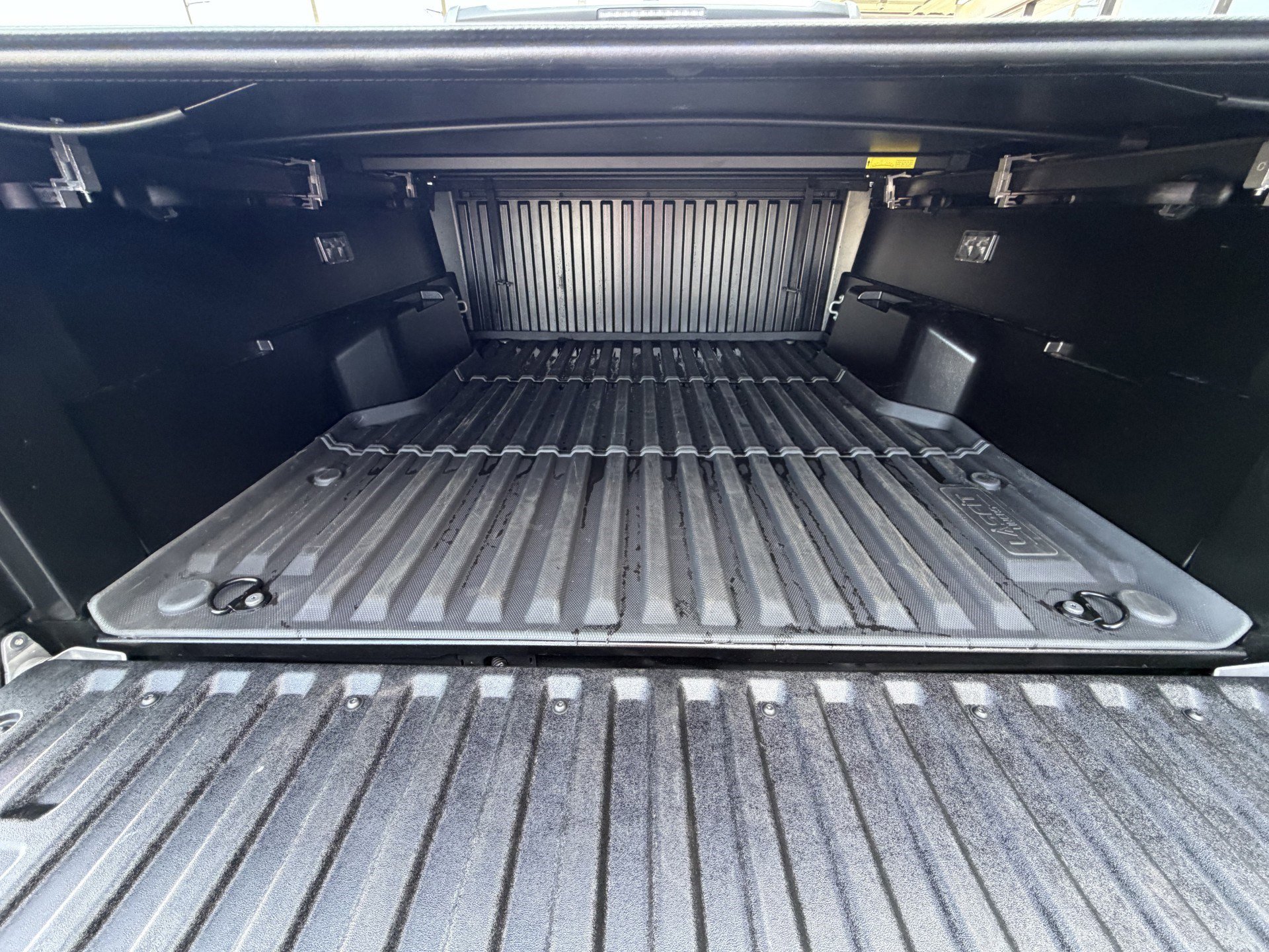 Used 2025 Toyota Tacoma SR5 image 21