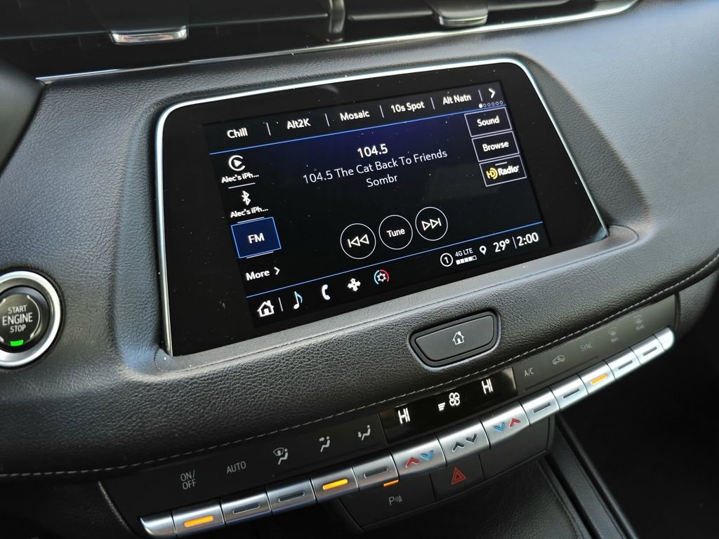 Used 2022 Cadillac XT4 Premium Luxury w/ Safety Alert Package image 11