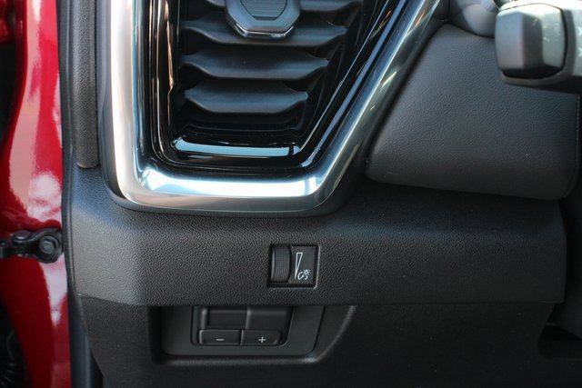 New 2026 GMC Canyon Elevation w/ Convenience Package image 20