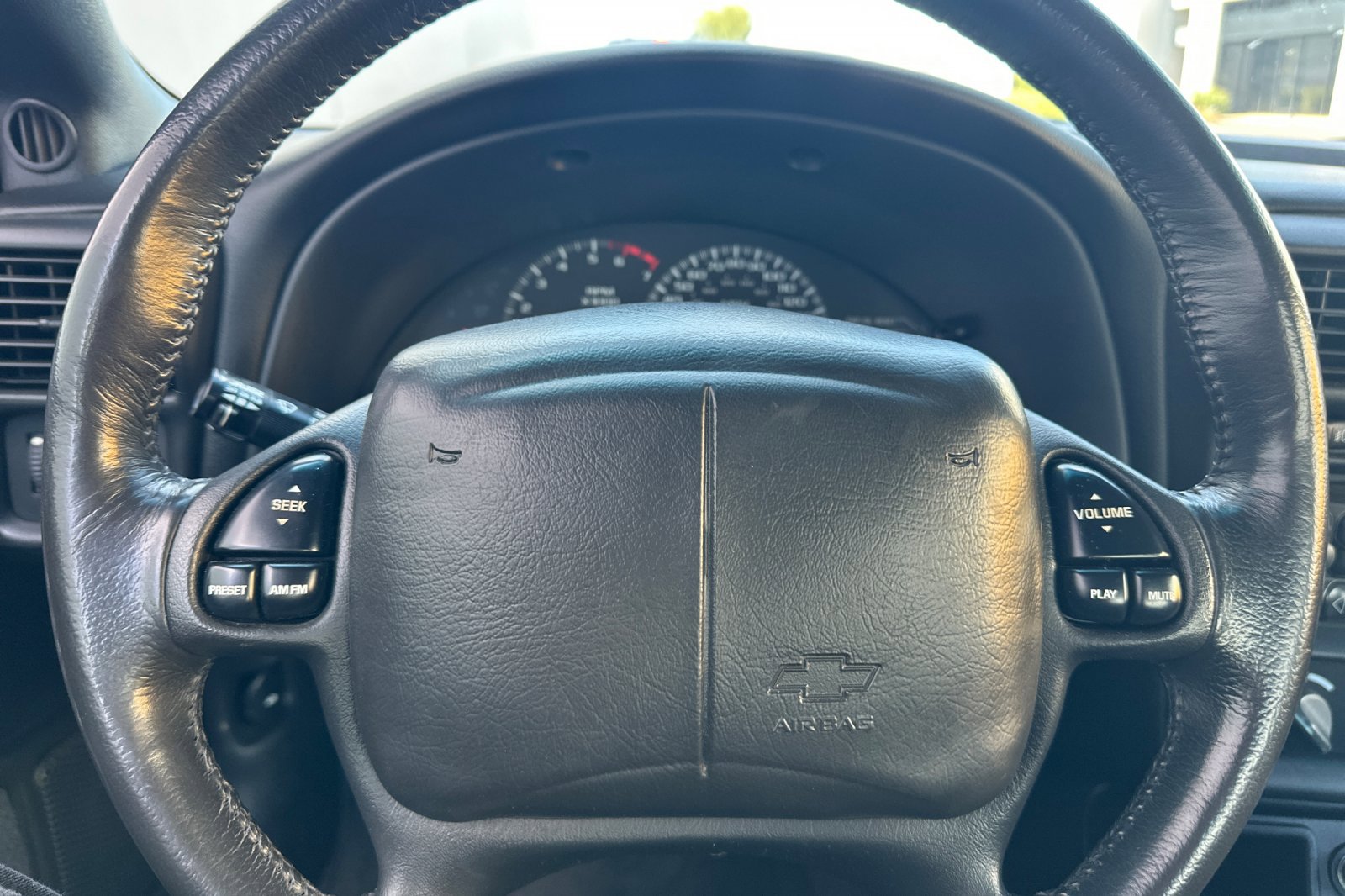 Used 2002 Chevrolet Camaro Z28 w/ SS Performance/Appearance Pkg image 31