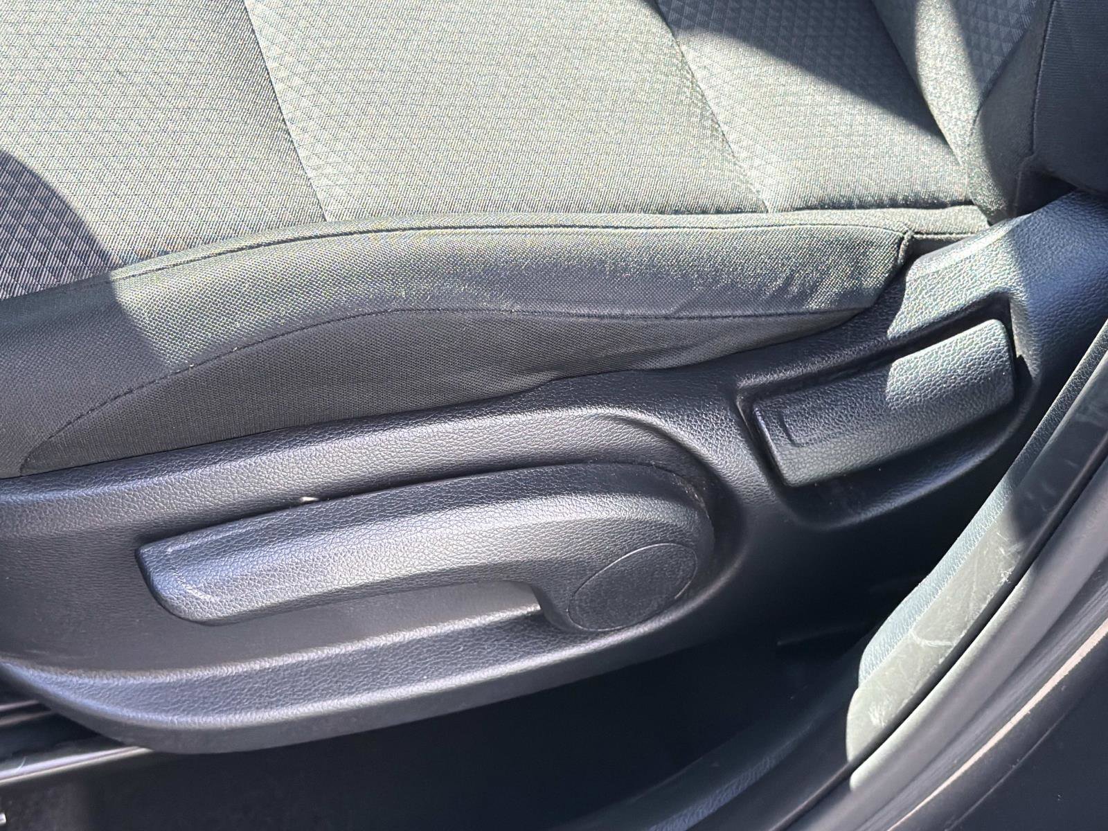 Used 2023 Kia Soul LX w/ Option Group 015 image 18