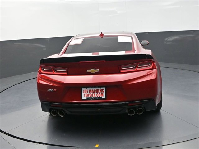 Used 2017 Chevrolet Camaro SS image 6