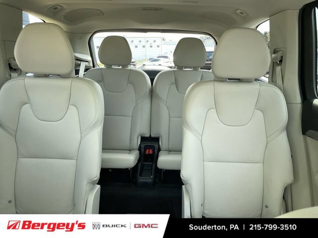 Used 2024 Volvo XC90 B6 Plus AWD/4WD image 25