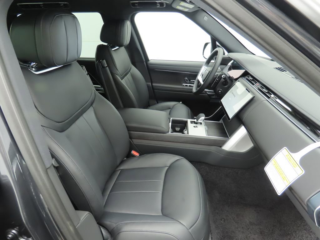 New 2025 Land Rover Range Rover Long Wheelbase SE image 22