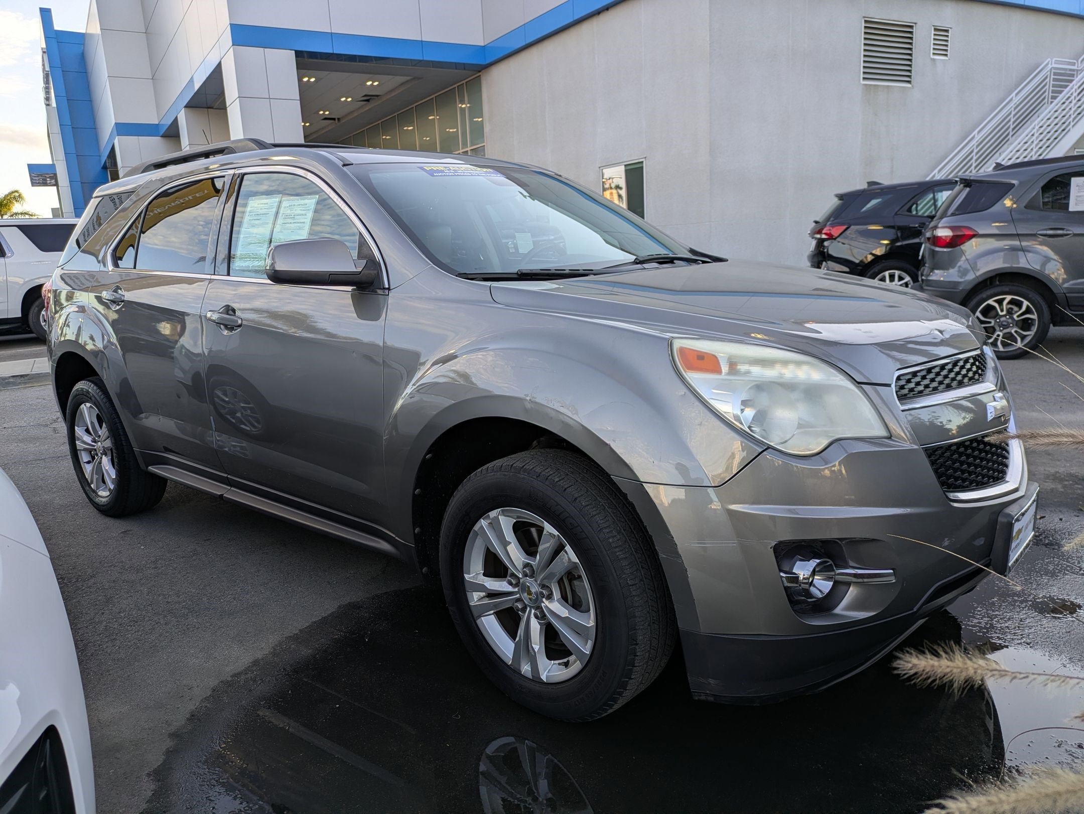 Used 2012 Chevrolet Equinox LT image 2