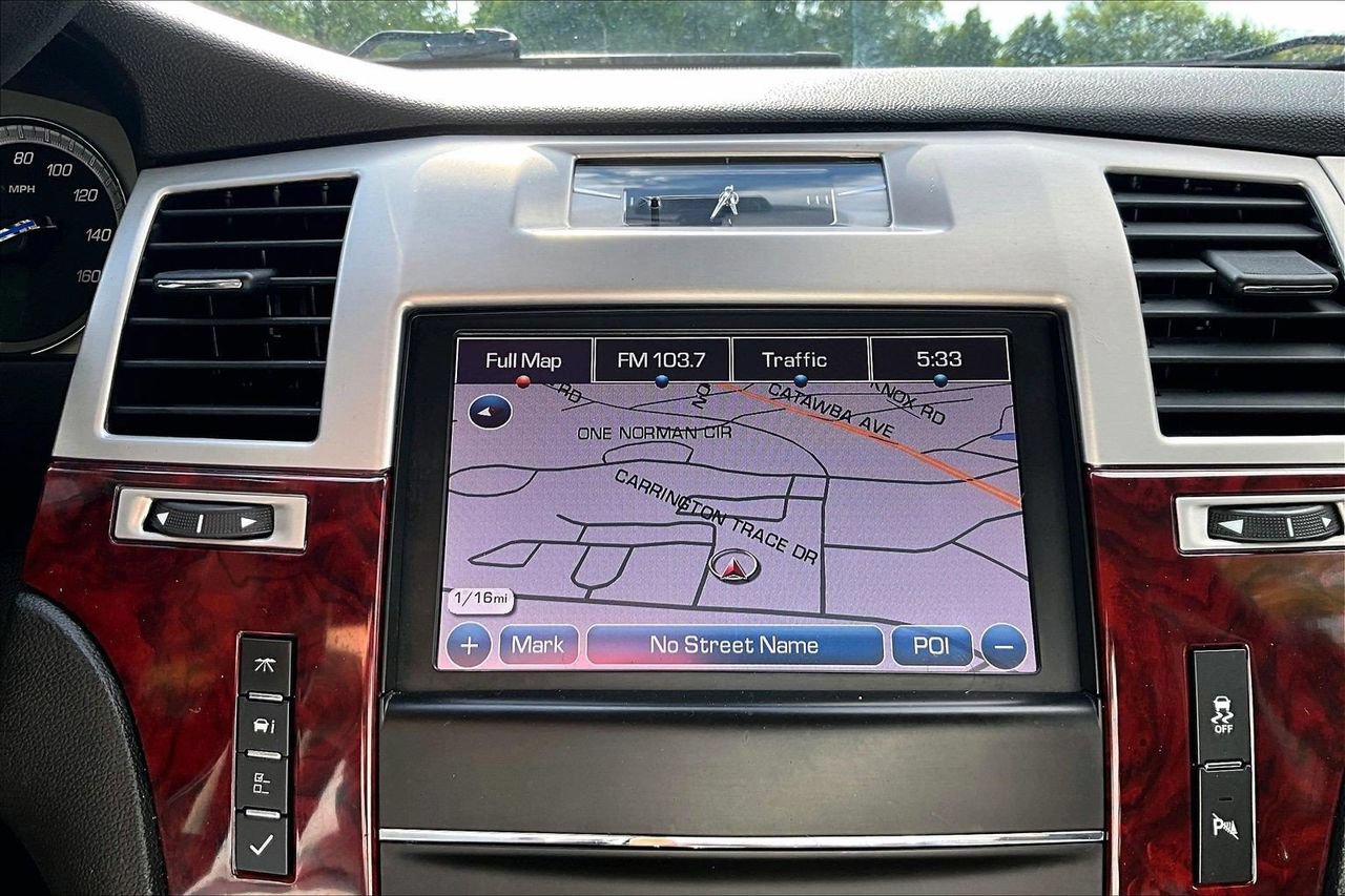 Used 2014 Cadillac Escalade Premium AWD/4WD image 13