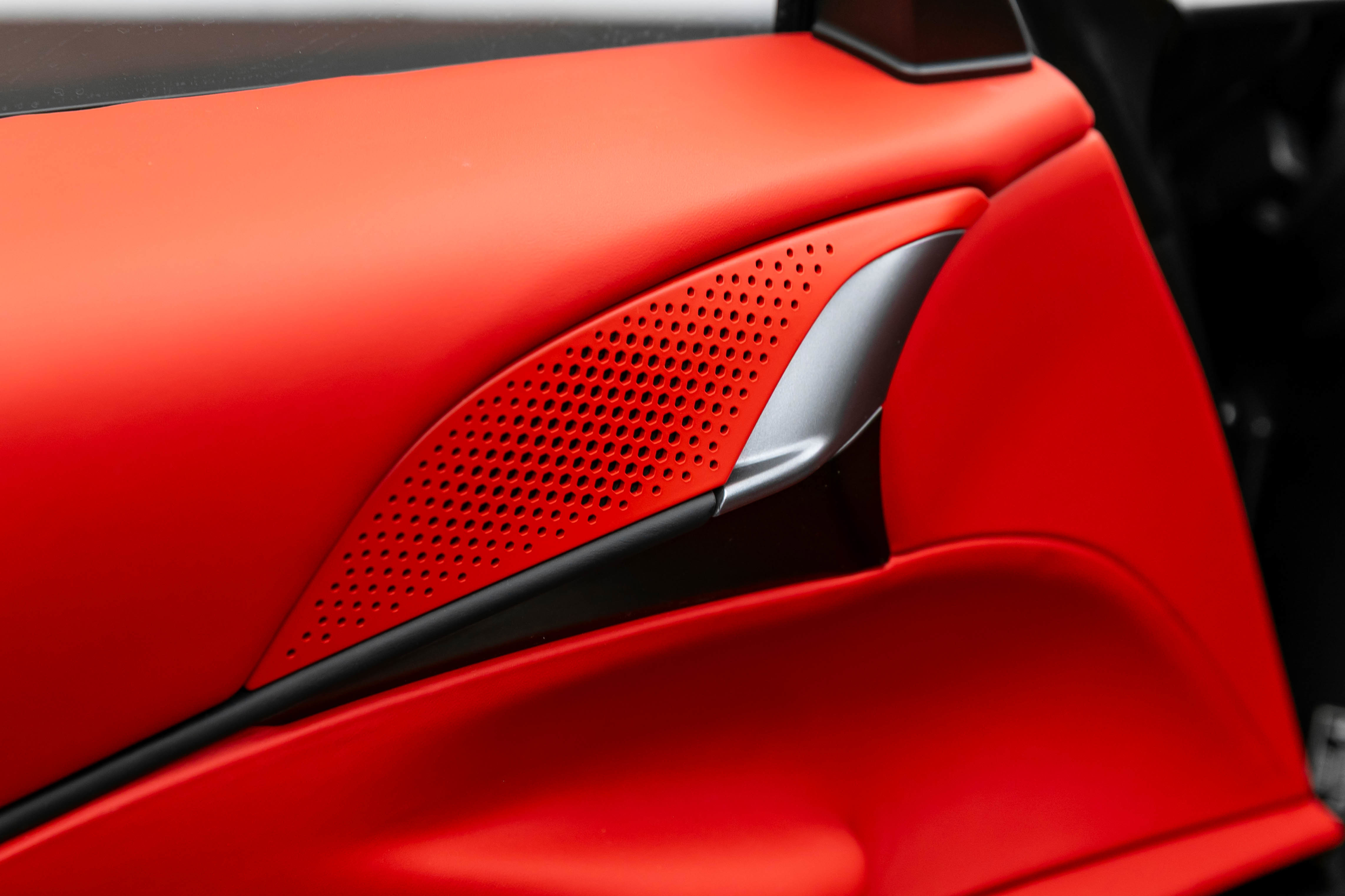 Certified 2024 Ferrari Roma image 13