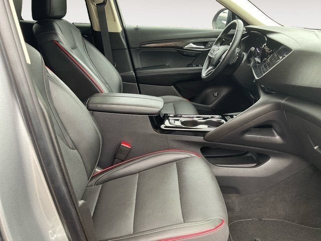 Used 2023 Buick Envision Essence w/ Sport Touring Package AWD/4WD image 10