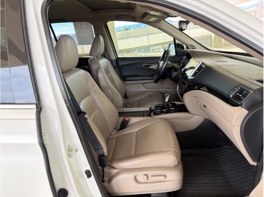 Used 2019 Honda Ridgeline RTL-E image 15