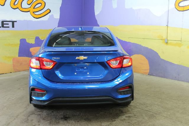 Used 2018 Chevrolet Cruze LT w/ RS Package image 3