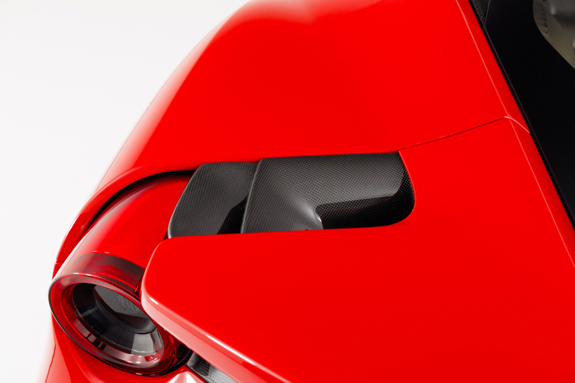 Used 2020 Ferrari 488 Pista Coupe image 80