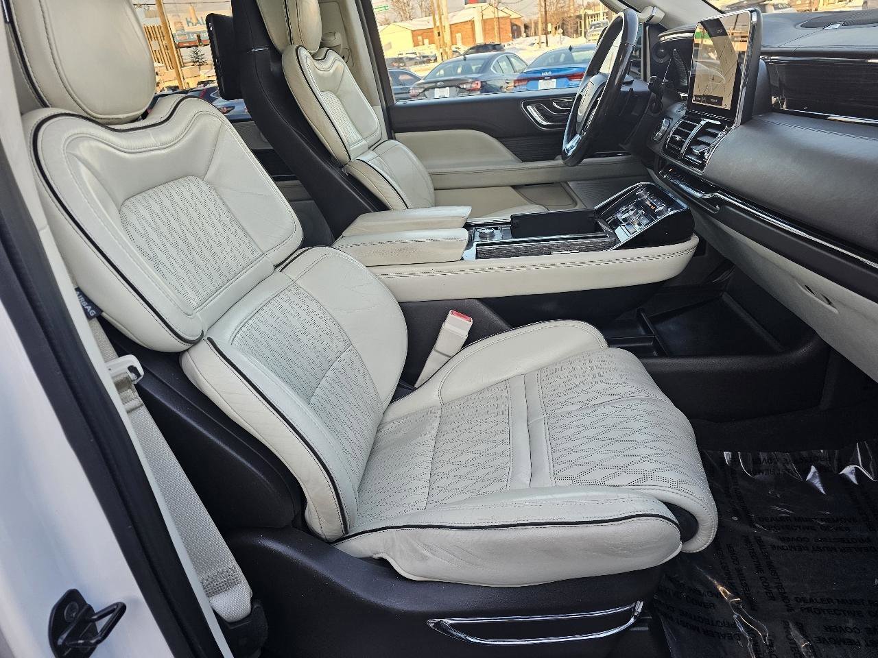 Used 2018 Lincoln Navigator L Black Label w/ Cargo Package AWD/4WD image 73