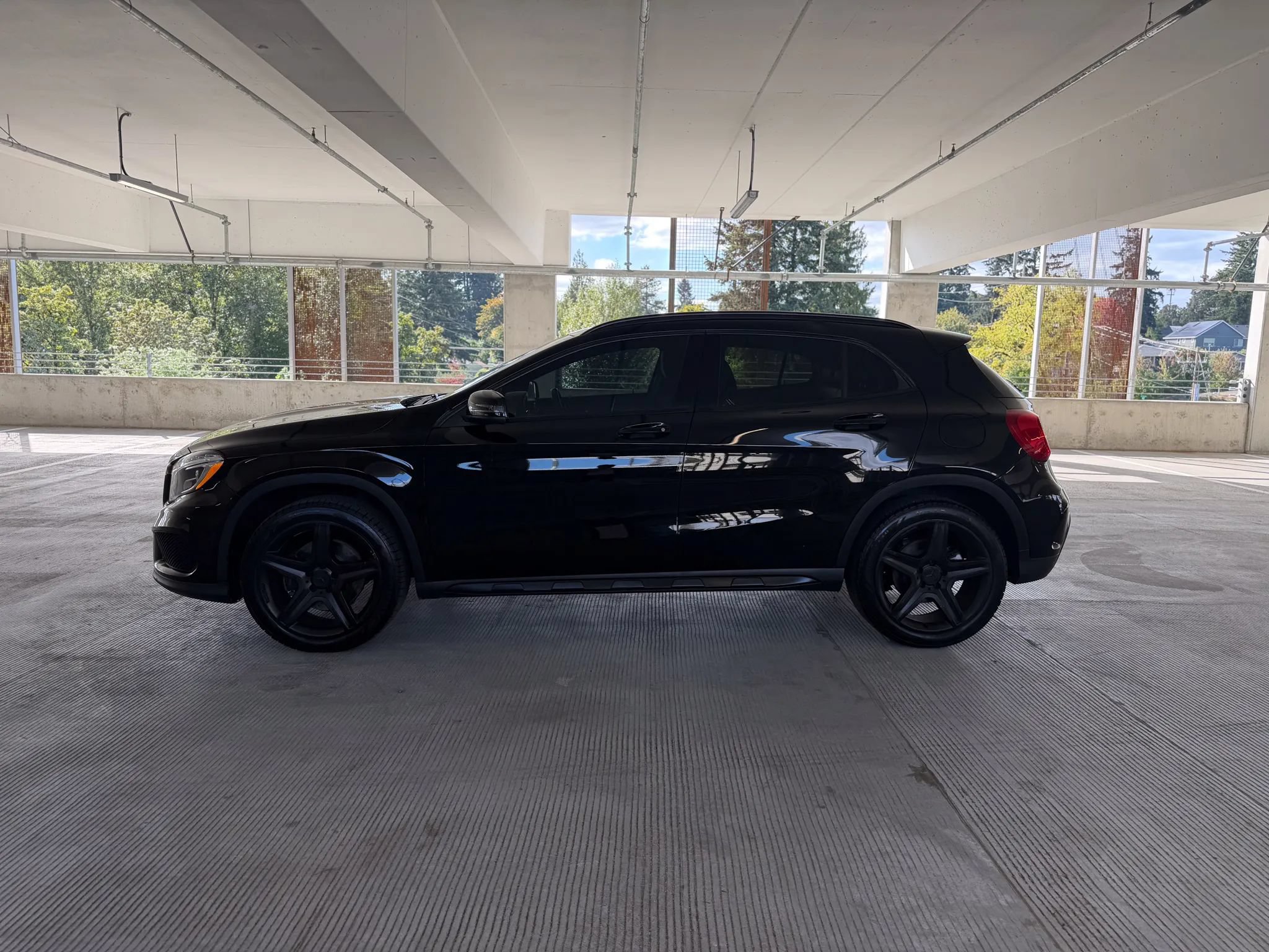 Used 2015 Mercedes-Benz GLA 250 4MATIC image 8