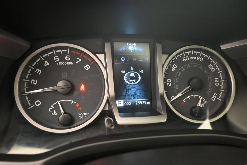 Used 2023 Toyota Tacoma Limited AWD/4WD image 3