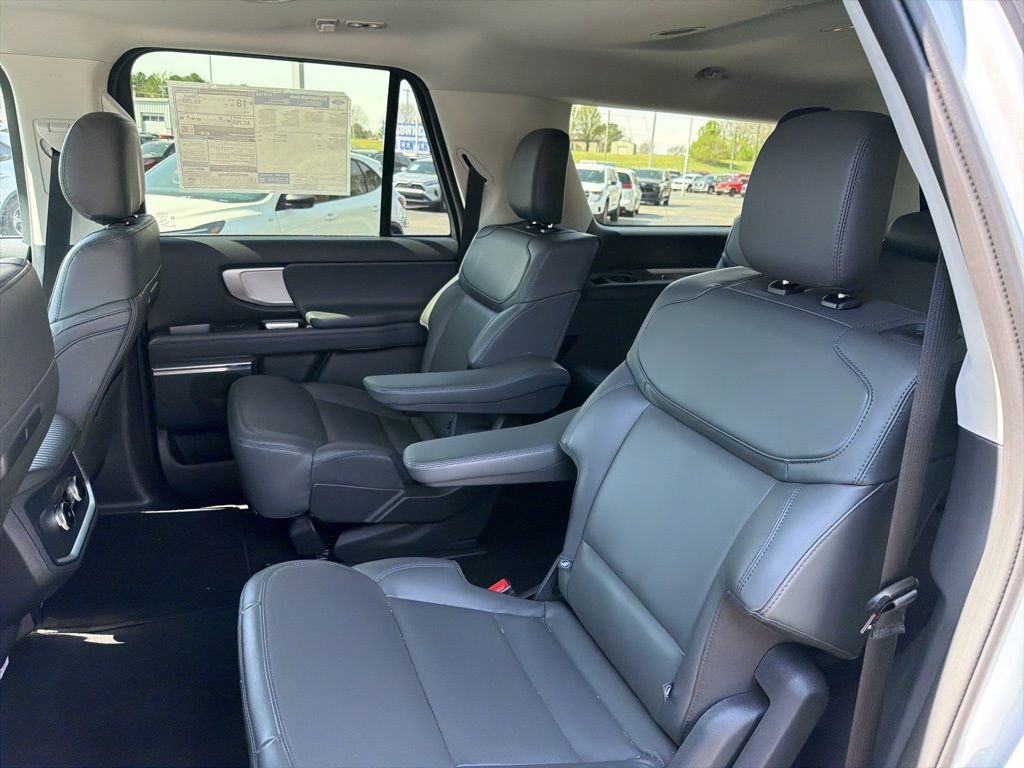 New 2026 Ford Expedition Max Active image 19