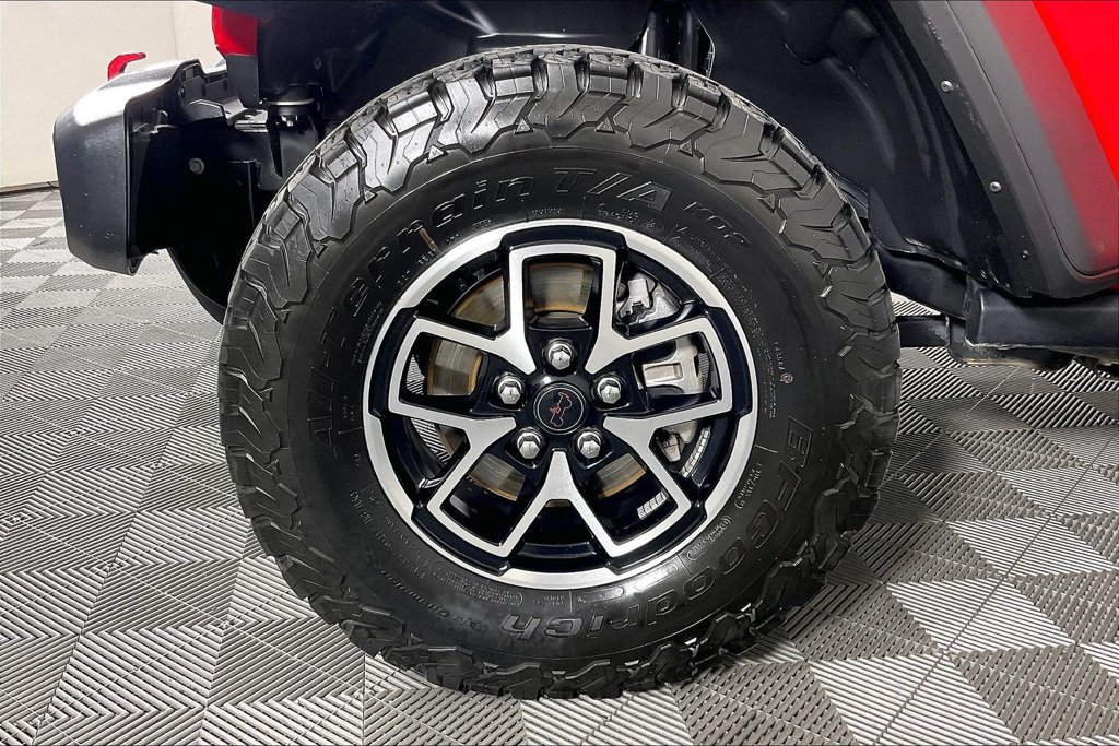 Used 2025 Jeep Wrangler Unlimited Rubicon AWD/4WD image 10