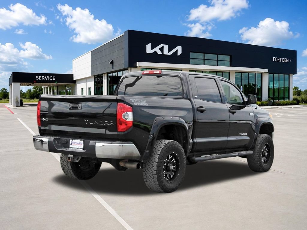 Used 2015 Toyota Tundra SR5 w/ SR5 Upgrade Package AWD/4WD image 5