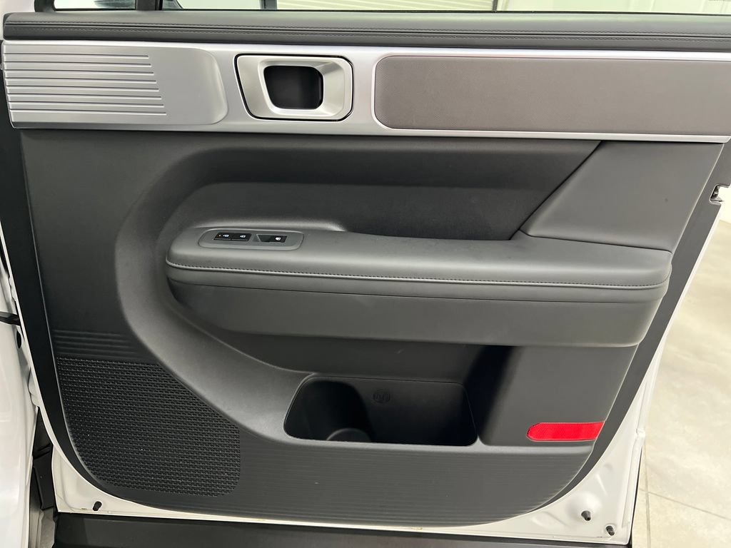 Used 2026 Hyundai Santa Fe SEL FWD image 36