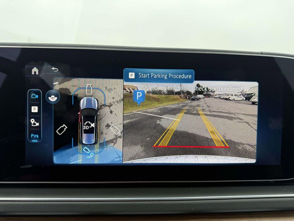 Used 2026 Mercedes-Benz GLS 580 4MATIC image 21