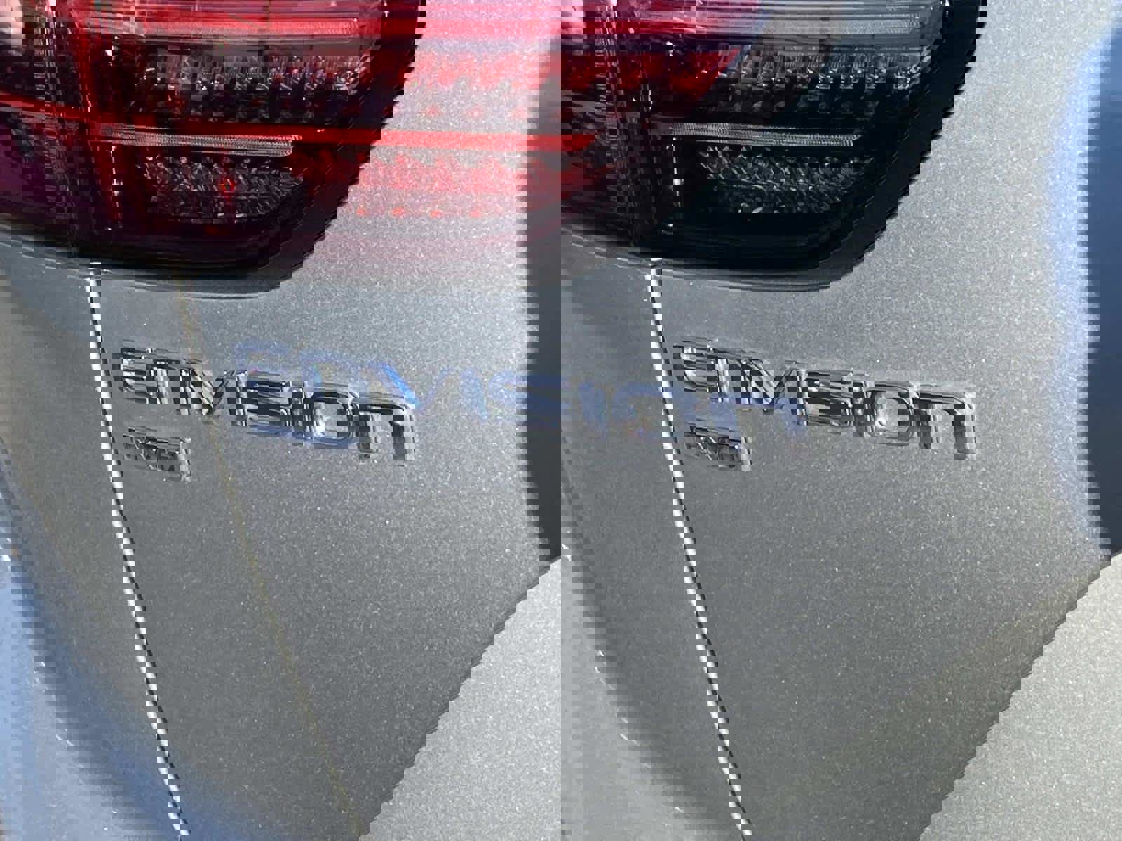 Used 2024 Buick Envision Sport Touring image 5