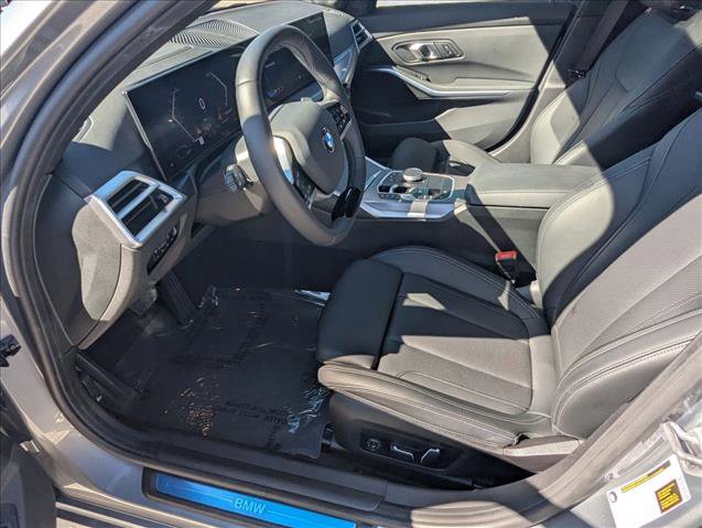 Certified 2025 BMW 330i Sedan w/ Premium Package image 17