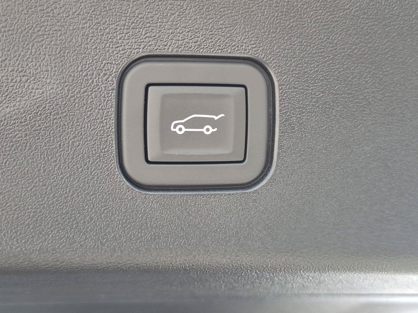 New 2027 Cadillac Vistiq Sport w/ LPO, Floor Liner Package AWD/4WD image 31