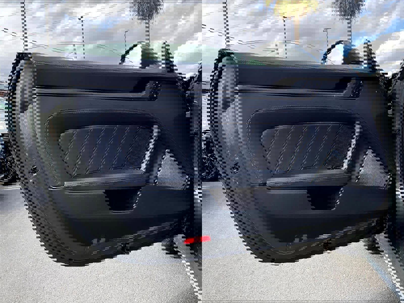 Used 2024 Porsche 911 Carrera 4S image 24