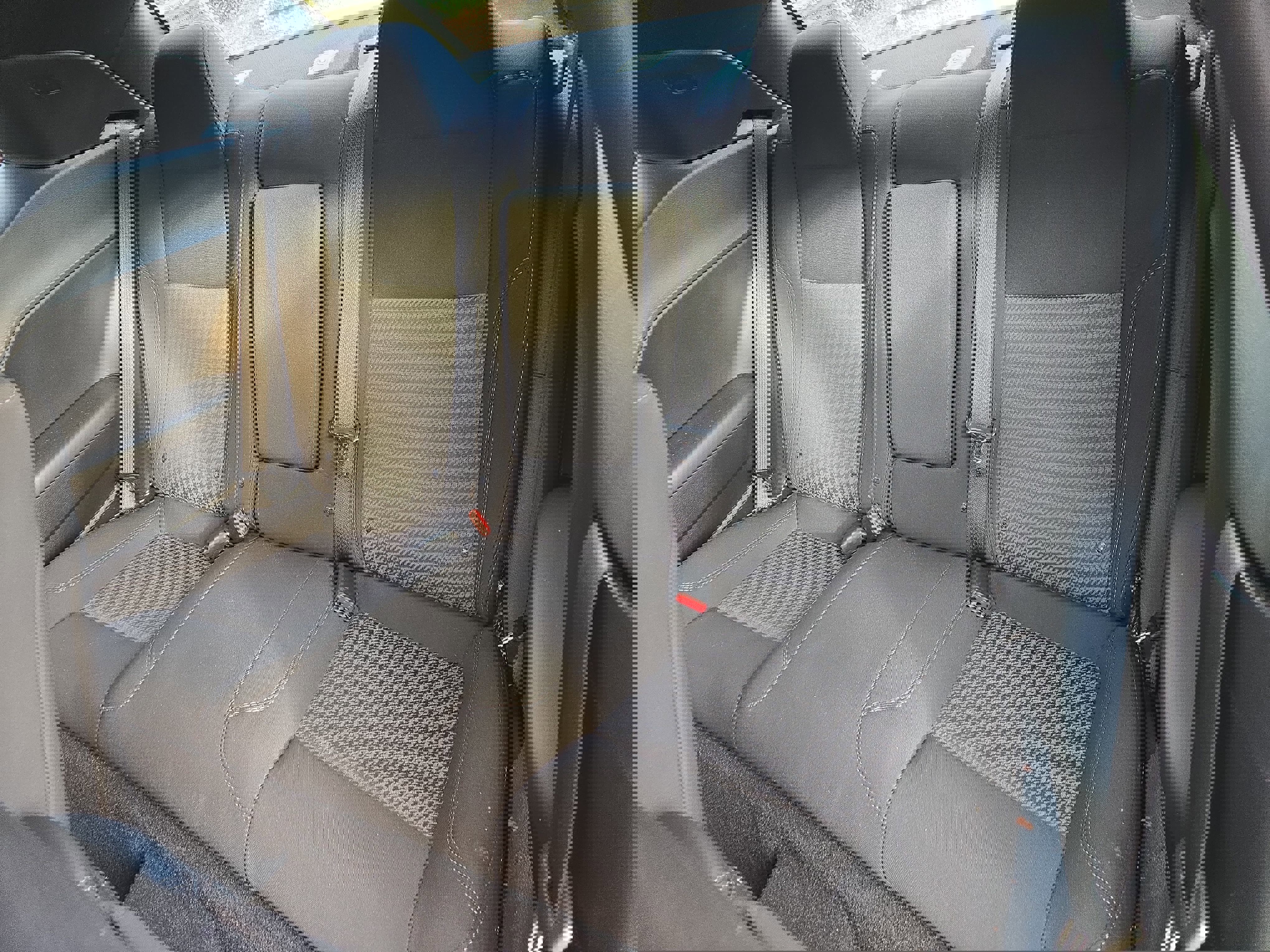 Used 2023 Dodge Challenger SXT w/ Blacktop Package image 13