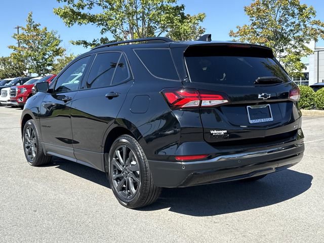 Used 2023 Chevrolet Equinox RS image 3