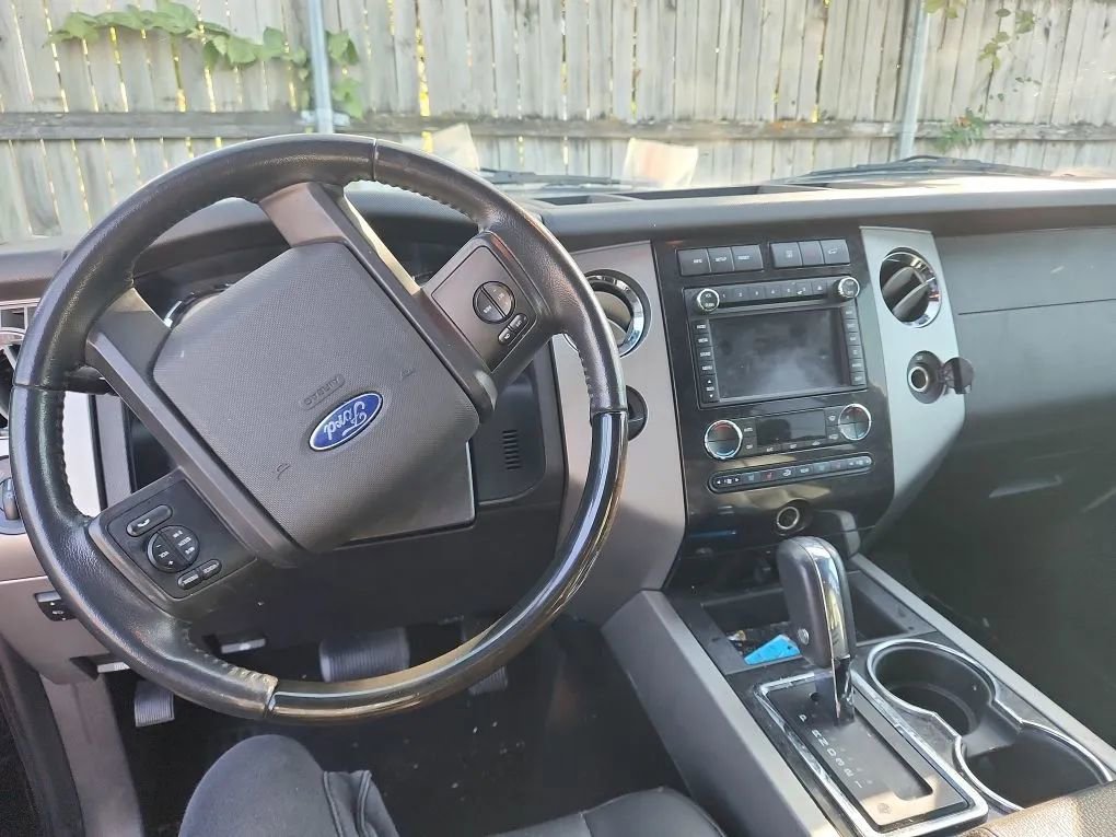 Used 2014 Ford Expedition Limited w/ Equipment Group 301A image 5