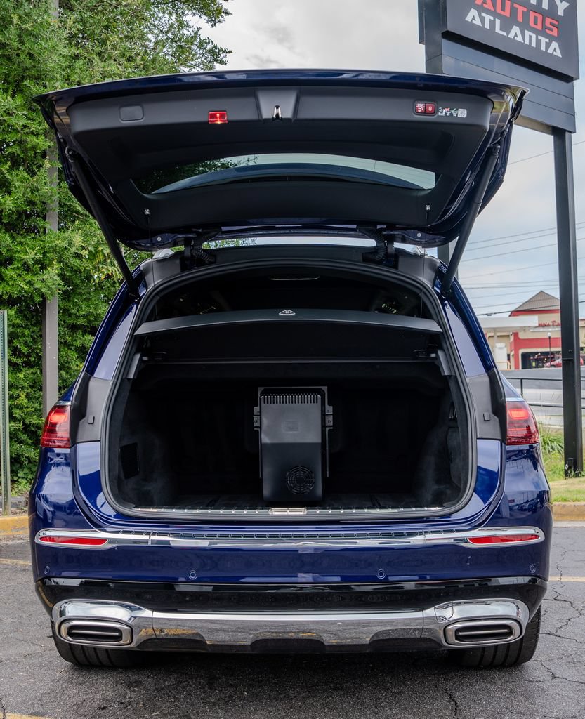 Used 2025 Mercedes-Benz Maybach GLS 600 4MATIC image 36