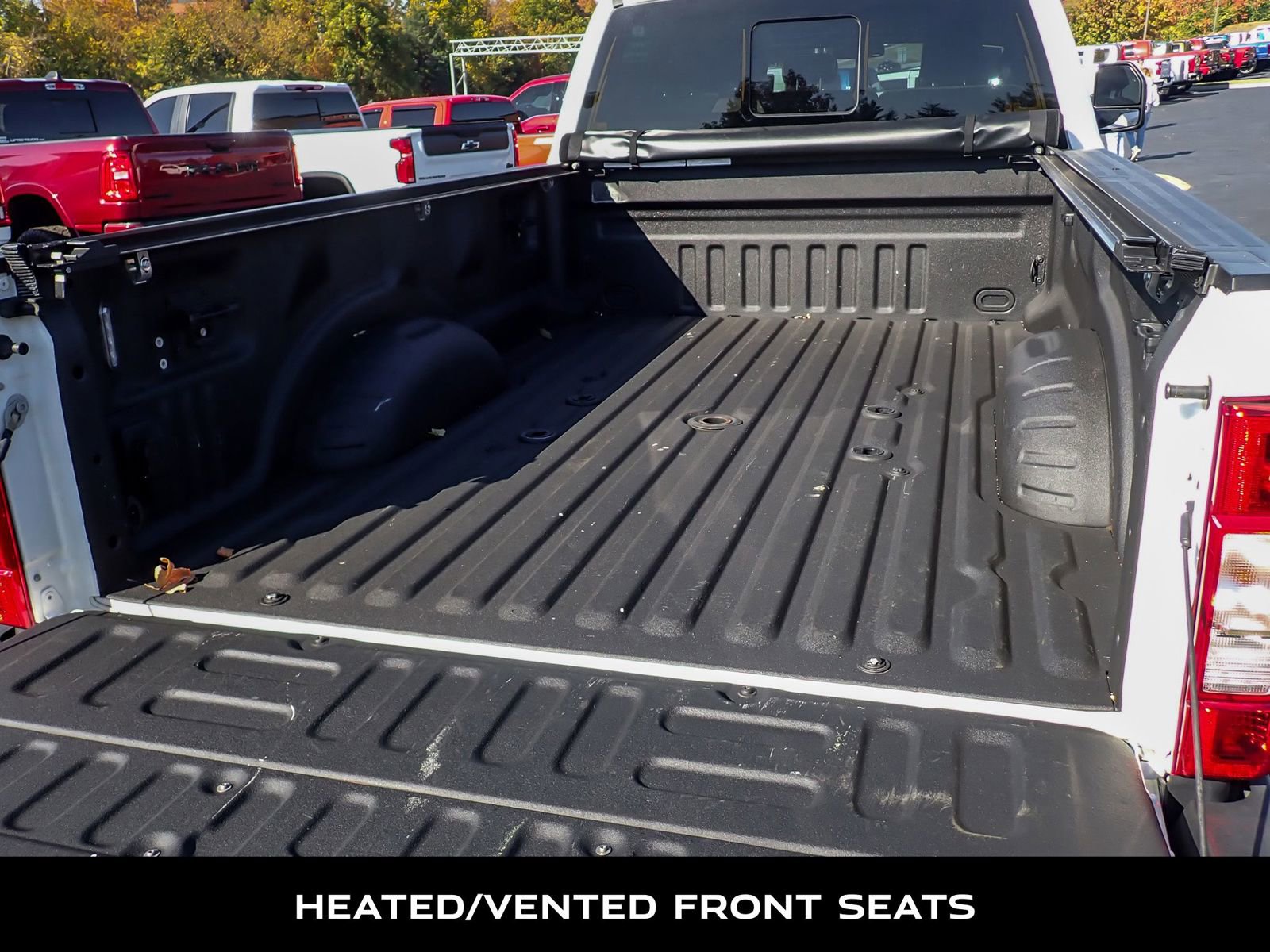 Used 2022 Ford F350 Lariat w/ Lariat Ultimate Package image 7