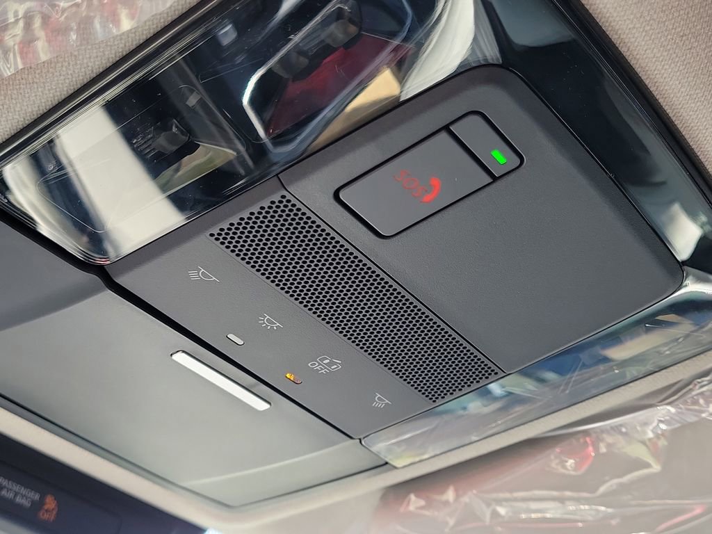 New 2025 Mitsubishi Outlander SE image 25