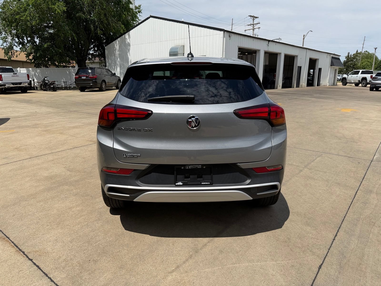 Used 2023 Buick Encore GX Preferred w/ Cold Weather Comfort Package FWD image 29