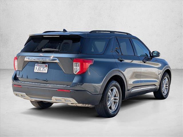 Used 2023 Ford Explorer XLT w/ Equipment Group 202A RWD image 5